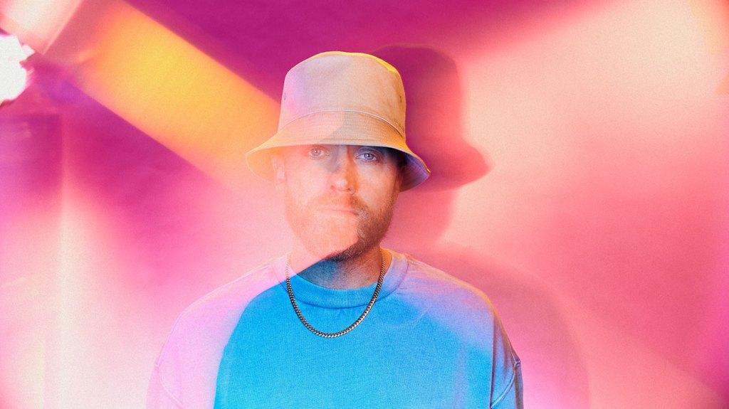 TobyMac lands his 10th No. 1 on the Christian AC Airplay Chart with "Faithfully"