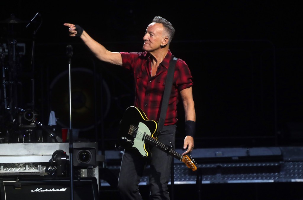 Bruce Springsteen Joins Zach Bryan On Stage At Brooklyn's Barclays Center: Watch