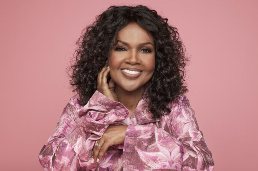 CeCe Winans on Christian Airplay Hit 'That's My King', New Live Album: 'We Made a Worship Service More Than a Record'