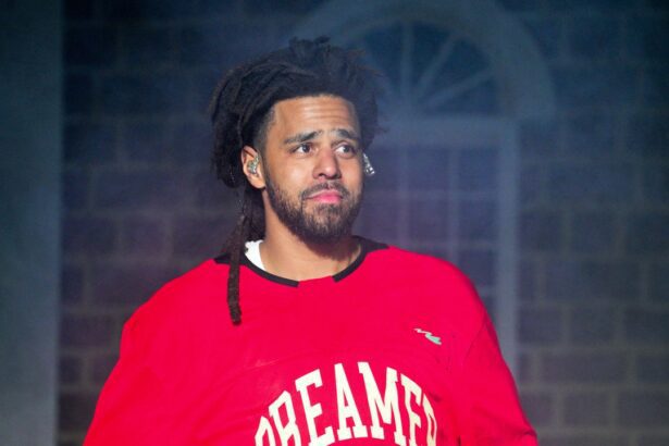 J. Cole Removes '7 Minute Drill' From Streaming Services