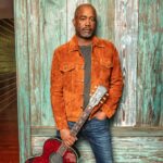 Darius Rucker Talks Music Success, Family Struggles in 'Life's Too Short' Memoir: 'It Was Therapy'