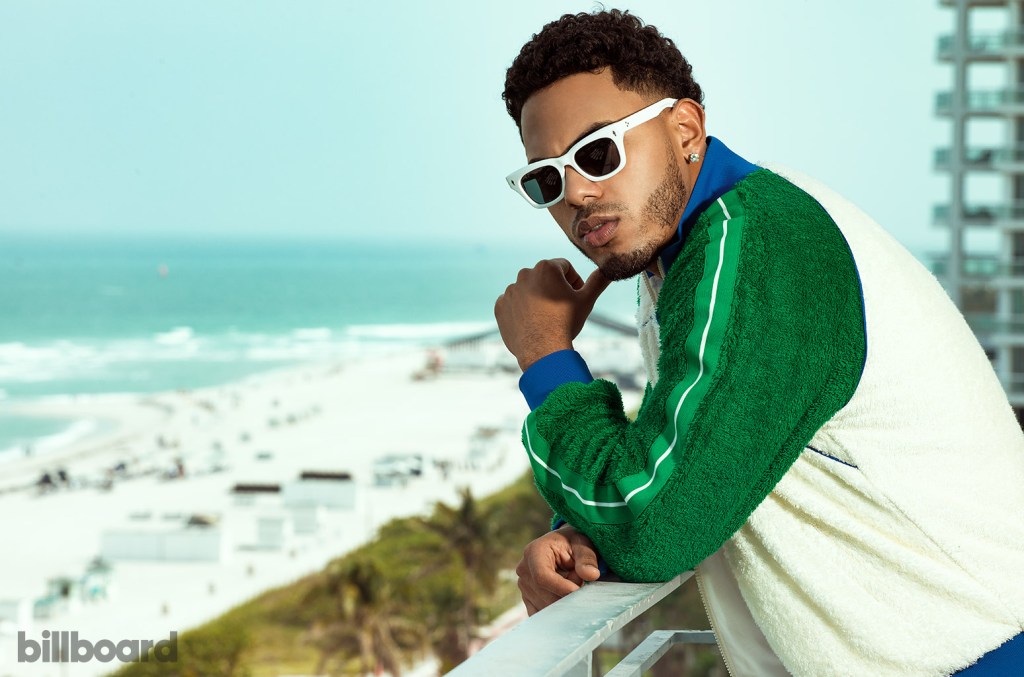 Myke Towers' "La Capi" Extends Radio Hit To Top Latin Airplay Chart