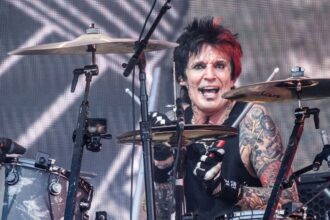 Tommy Lee wins verdict in 2003 helicopter sexual assault lawsuit