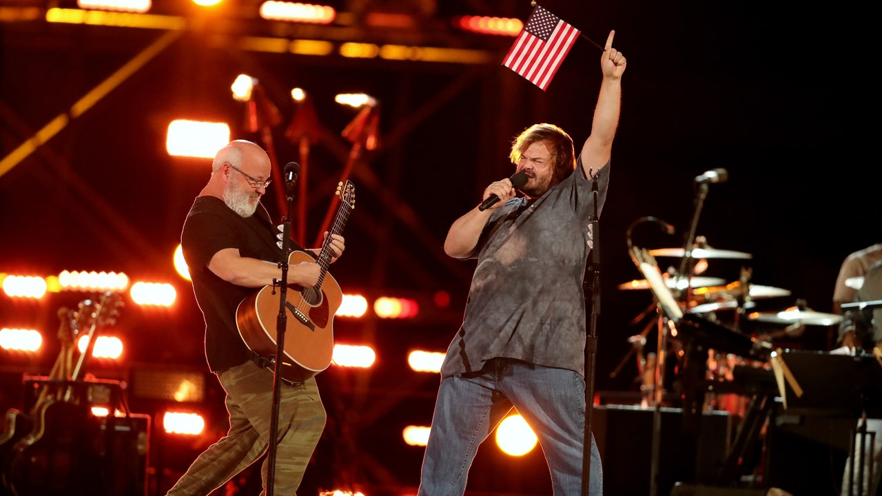 Tenacious D to Play Rock the Vote Concerts Ahead of 2024 US Presidential Election