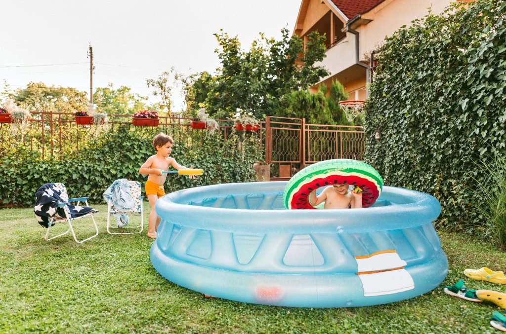 Top 6 Inflatable Pools for Summer: Buy Now