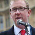 Blur's Dave Rowntree has lost his bid to become a UK MP