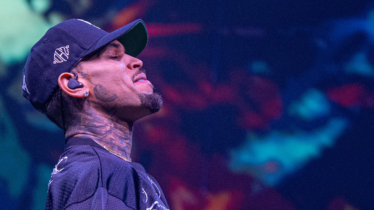 Chris Brown accused in new lawsuit of 'barbarically and seriously' attacking concertgoers