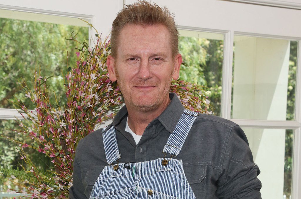 Rory Feek marries daughter's teacher and surprises her with special 'I Do' song at wedding