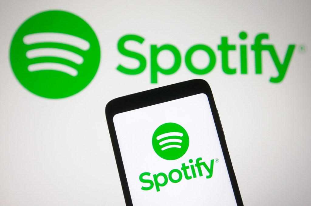 Spotify removes music from Russian artists who support the invasion of Ukraine