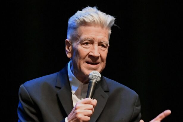 David Lynch clarifies he is not retiring despite emphysema diagnosis