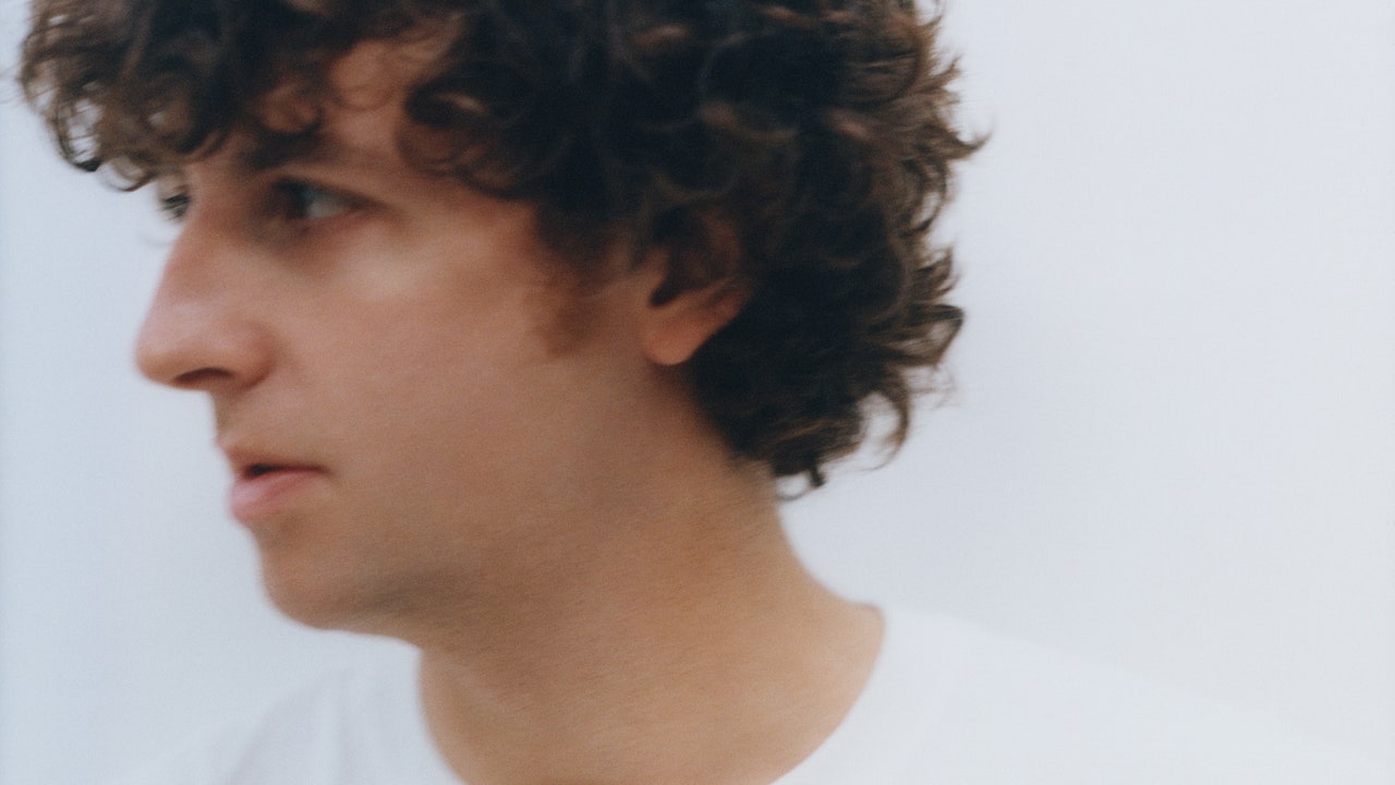 Jamie xx Enlists Panda Bear, Kelsey Lu & John Glacier For New Song 'Daffodil': Listen