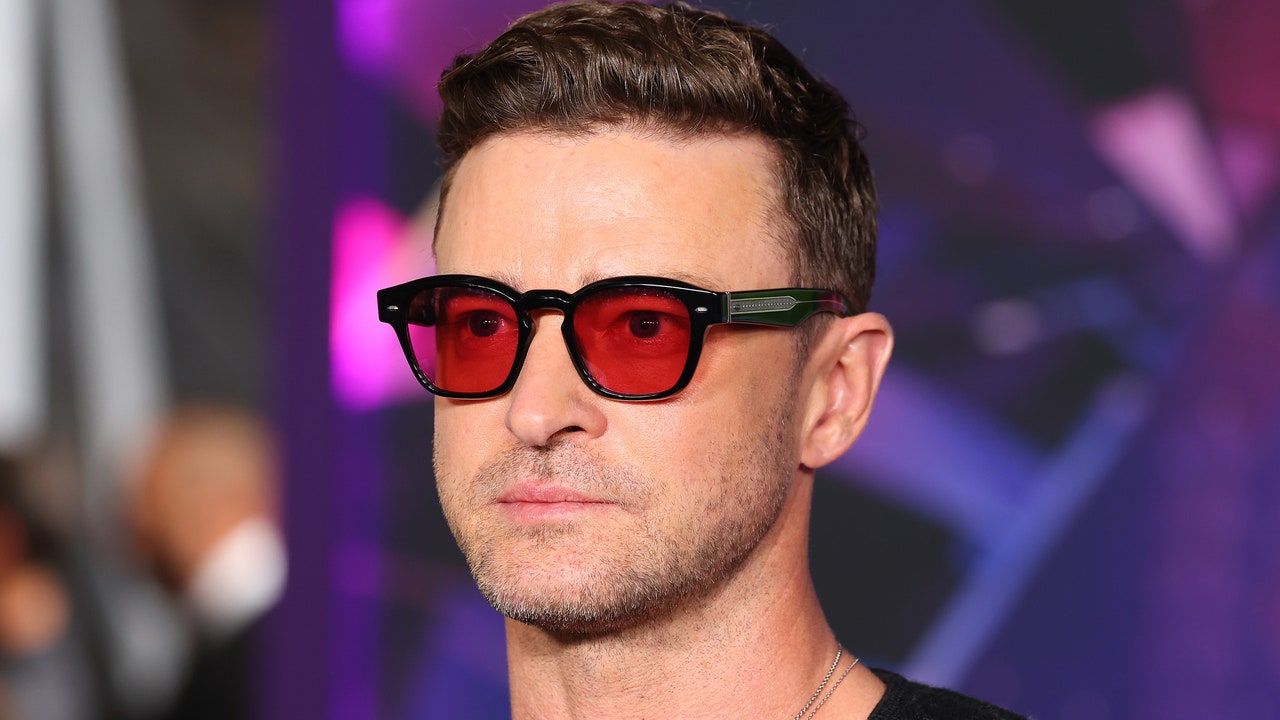 Justin Timberlake pleads not guilty to DWI, license suspended