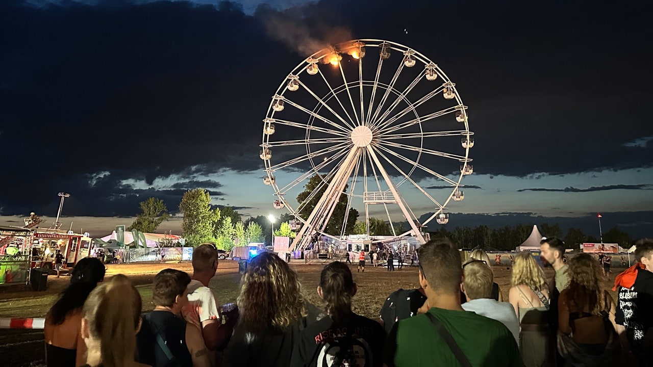 More than 30 injured in ferris wheel fire at Germany's Highfield Festival