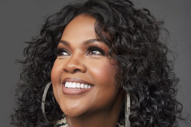 CeCe Winans Earns Fifth Gospel Airplay Chart No. 1 with "That's My King"