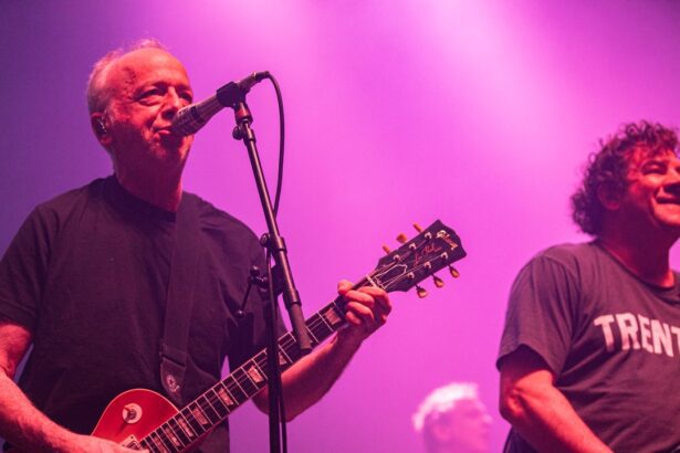 Ween Stop Touring "for the foreseeable future," citing Dean Ween's mental health