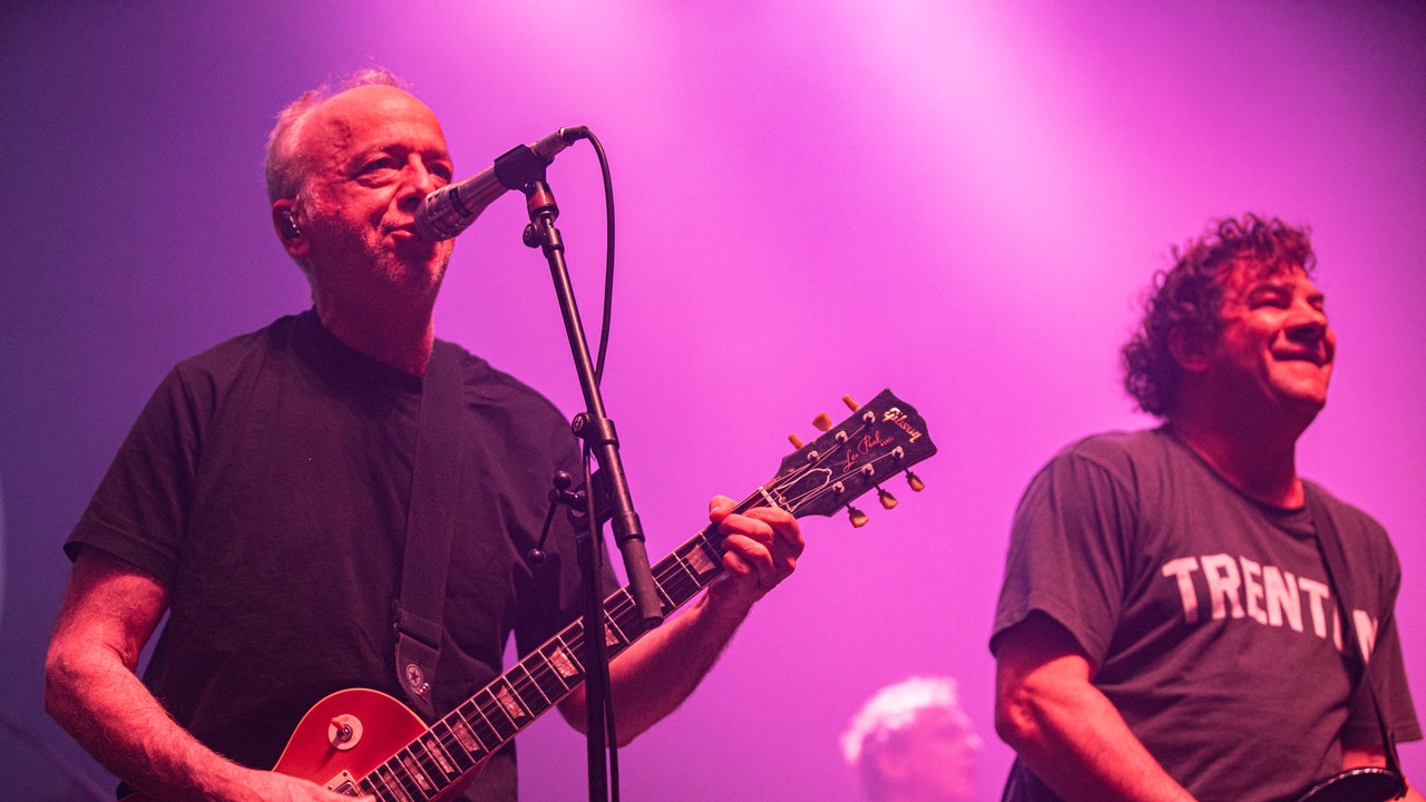 Ween Stop Touring "for the foreseeable future," citing Dean Ween's mental health