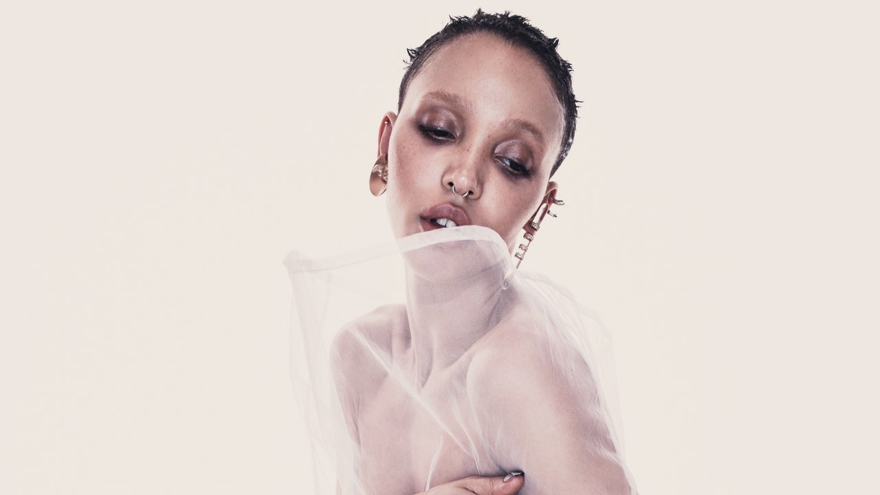 FKA twigs shares video for new song 'Perfect Stranger': Watch