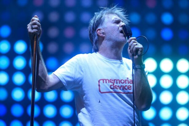 LCD Soundsystem Tease album, officially released the new song "X-Ray Eyes": Listen