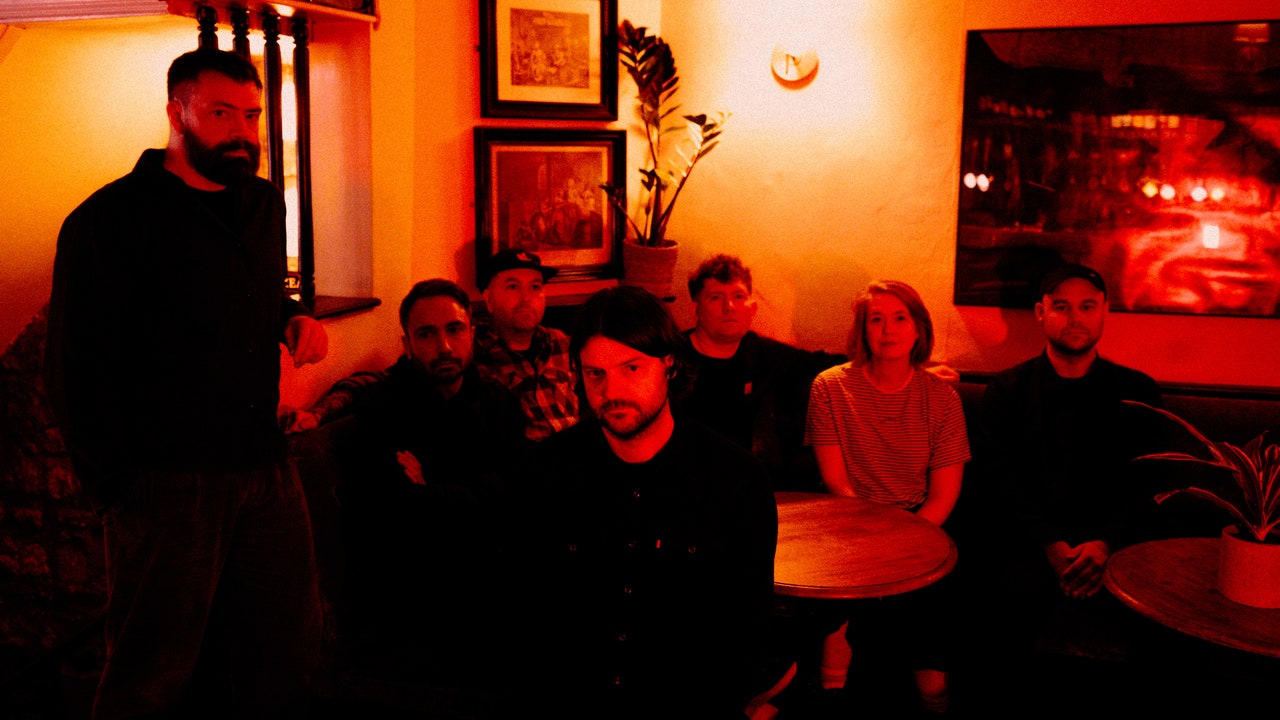 Los Campesinos! Release New More Hell EP: Listen