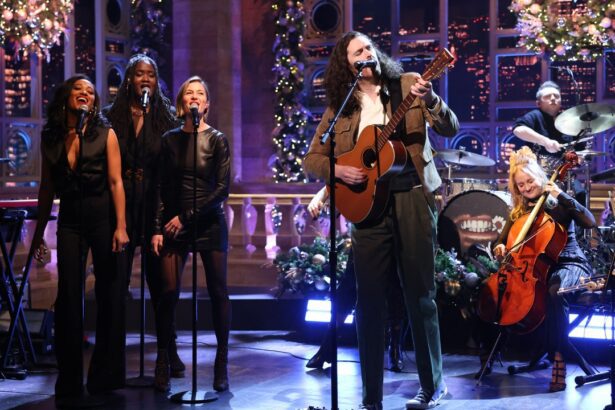 Hozier plays the Pogues' 'Fairytale of New York' on Saturday Night Live: Watch