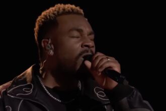 Jan Dan Delivers Last Chance Performance of John Mayer's 'Gravity' on 'The Voice'